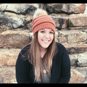 Meet your Posher, Hope